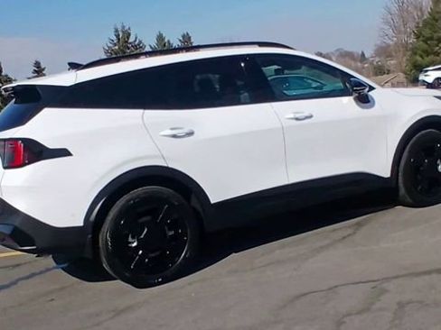 New 2026 Kia Sportage X-Line w/ X-Line Technology Package image 3