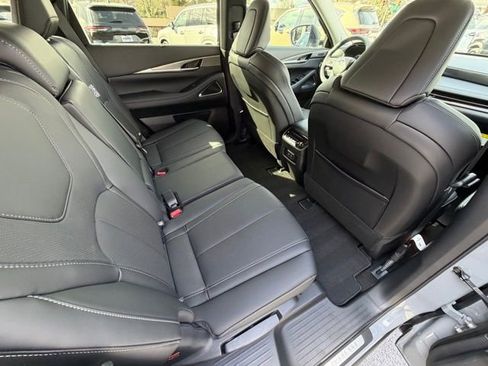 Used 2026 INFINITI QX60 Luxe w/ Cargo Package AWD/4WD image 7