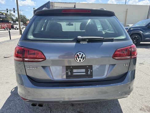 Used 2016 Volkswagen Golf Limited Edition FWD image 6