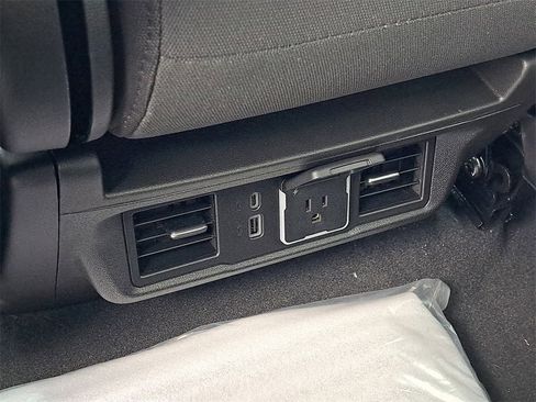 New 2026 Chevrolet Silverado 1500 LT image 22