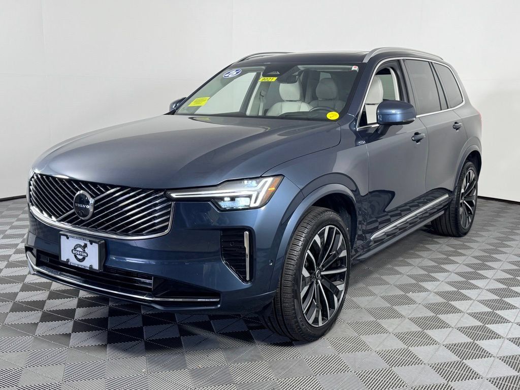 Certified 2026 Volvo XC90 B6 Ultra AWD/4WD image 13