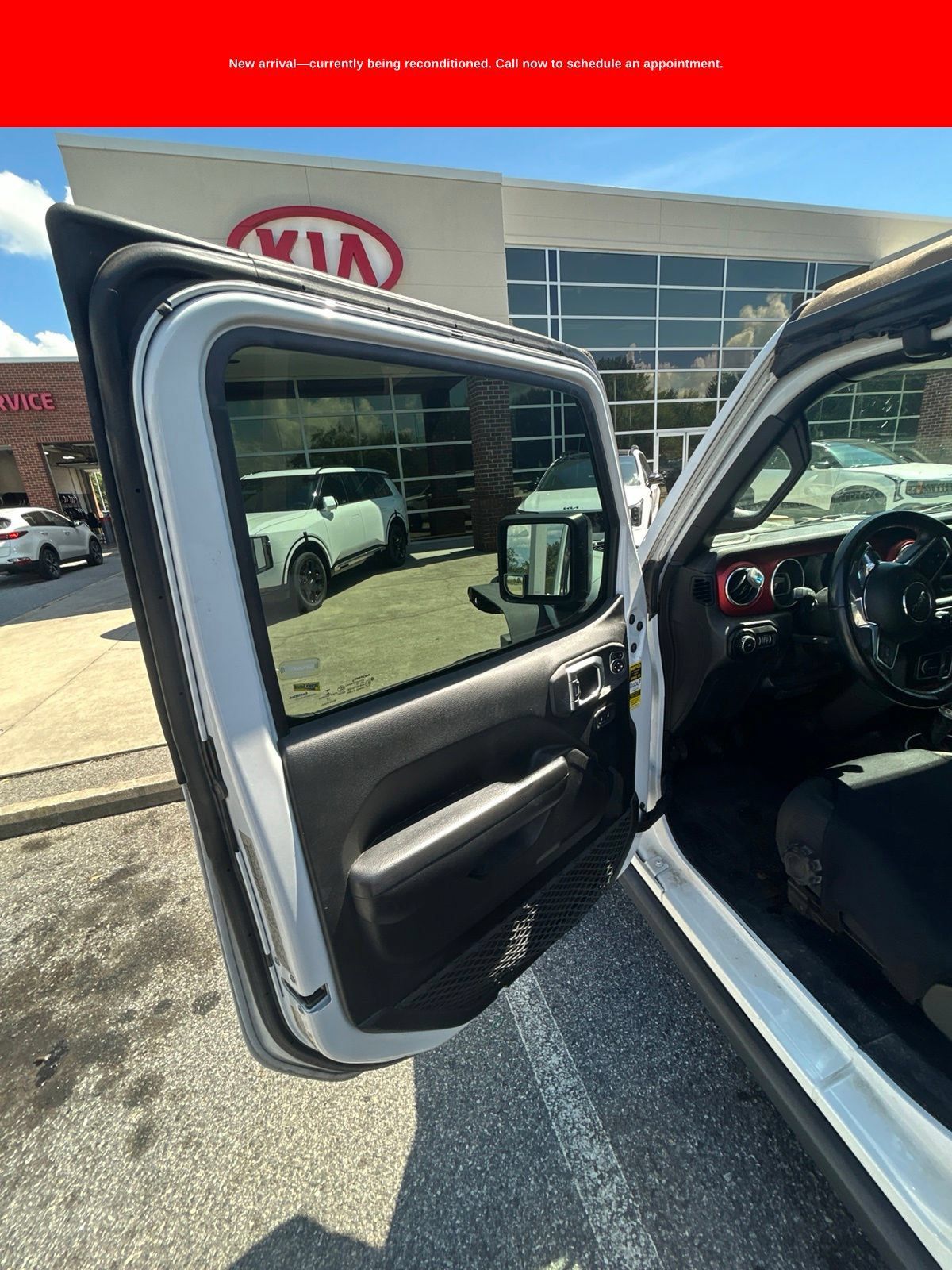 Used 2019 Jeep Wrangler Rubicon AWD/4WD image 7