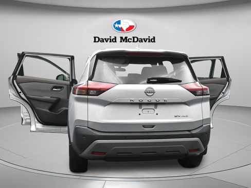 Used 2023 Nissan Rogue SV AWD/4WD image 46