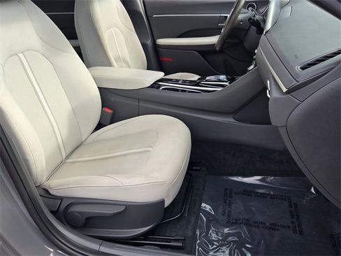 Certified 2023 Hyundai Sonata SEL w/ Convenience Package image 15