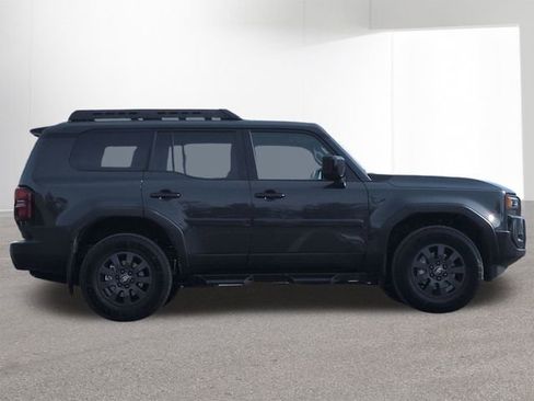 New 2026 Toyota Land Cruiser image 4