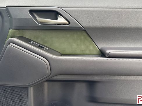 Used 2025 Lexus GX 550 image 22