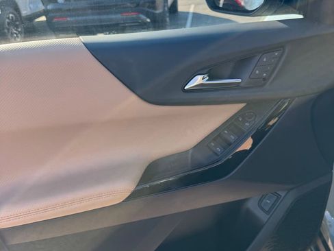 New 2026 Chevrolet Equinox ACTIV w/ Convenience Package III image 11