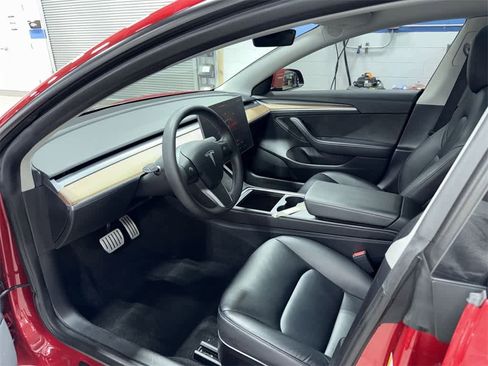 Used 2023 Tesla Model 3 Performance image 30