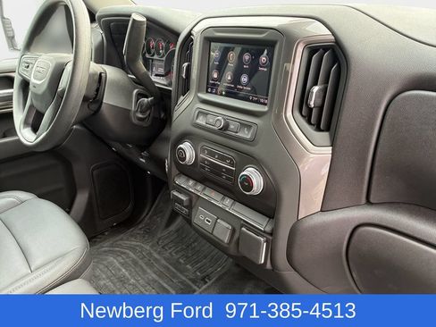 Used 2025 GMC Sierra 3500 Pro w/ Convenience Package AWD/4WD image 23
