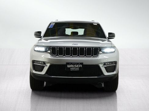 Used 2024 Jeep Grand Cherokee Limited 4xe AWD/4WD image 8