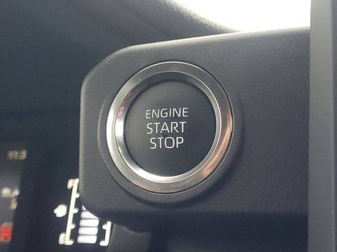 Used 2025 Toyota 4Runner SR5 image 33