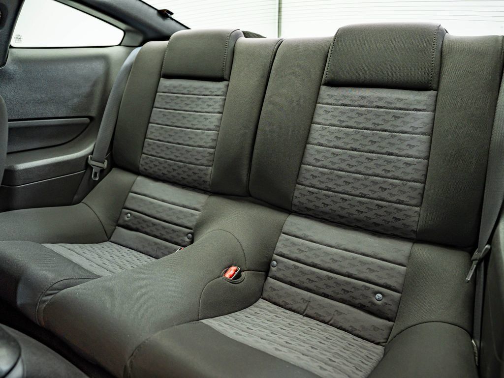 Used 2008 Ford Mustang GT RWD image 35