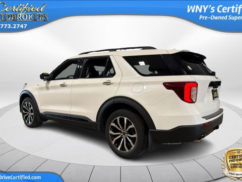 Used 2022 Ford Explorer ST-Line w/ Class IV Trailer Tow Package AWD/4WD image 9