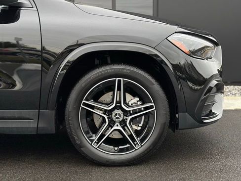 Used 2026 Mercedes-Benz GLA 250 4MATIC image 12