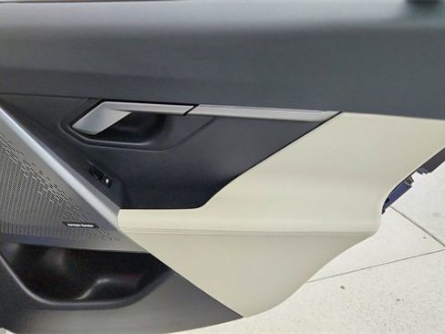 Used 2025 BMW 540i xDrive 540i xDrive image 28