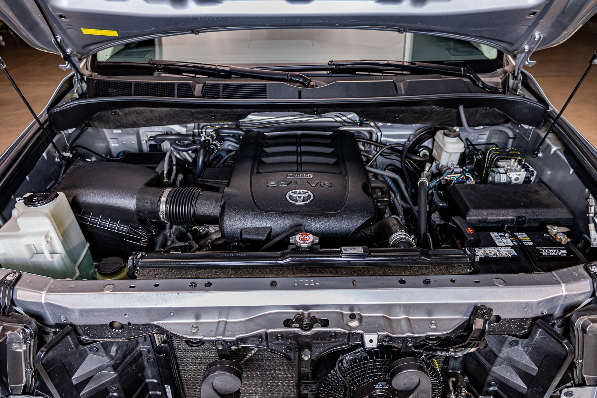 Used 2019 Toyota Sequoia SR5 w/ Premium Package RWD image 32