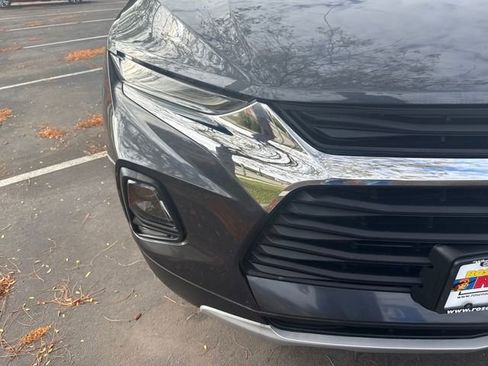 Used 2022 Chevrolet Blazer LT image 40