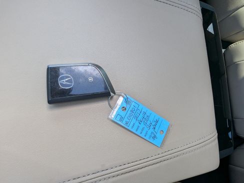 Used 2022 Acura MDX w/ Technology Package FWD image 45
