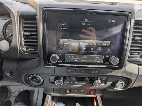 Used 2024 Nissan Frontier PRO-4X w/ Technology Package image 22