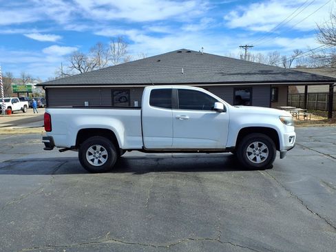 Used 2019 Chevrolet Colorado W/T w/ WT Convenience Package image 2