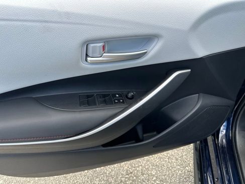 Used 2025 Toyota Corolla SE image 21