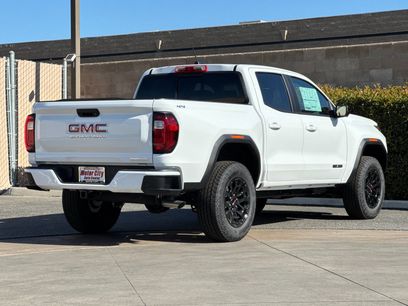 New 2026 GMC Canyon Elevation w/ Convenience Package