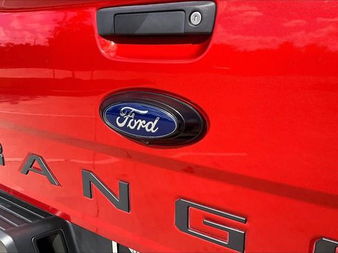 Used 2019 Ford Ranger XLT w/ Equipment Group 301A Mid RWD image 9