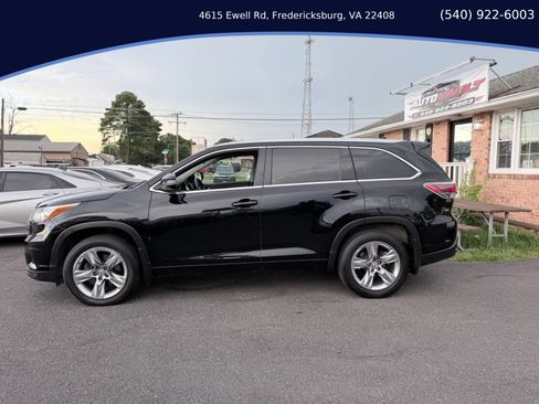 Used 2015 Toyota Highlander Limited Platinum AWD/4WD image 2