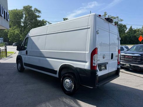 Used 2026 RAM ProMaster 2500 w/ Convenience Group FWD image 5