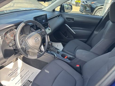 Certified 2022 Toyota Corolla Cross LE FWD image 14