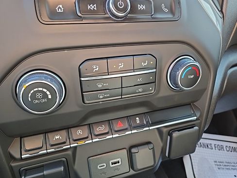 Used 2025 Chevrolet Silverado 1500 Custom AWD/4WD image 67