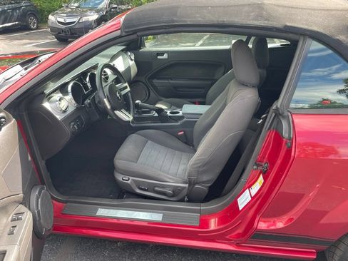 Used 2007 Ford Mustang GT RWD image 10