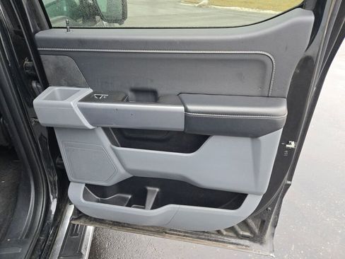 Used 2024 Ford F150 XLT w/ Mobile Office Package image 9