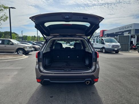 Used 2024 Subaru Forester Limited AWD/4WD image 14