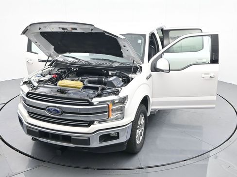 Used 2019 Ford F150 Lariat image 34