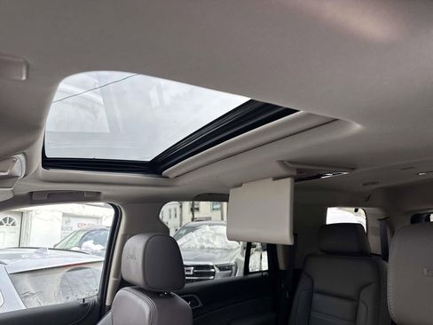 Used 2020 GMC Yukon Denali w/ Denali Ultimate Package image 18
