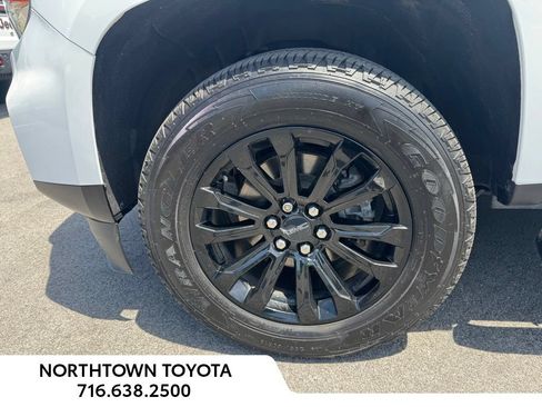 Used 2022 GMC Canyon Elevation AWD/4WD image 21