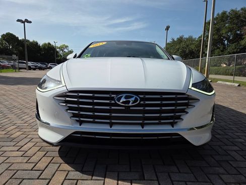 Used 2023 Hyundai Sonata Limited FWD image 2