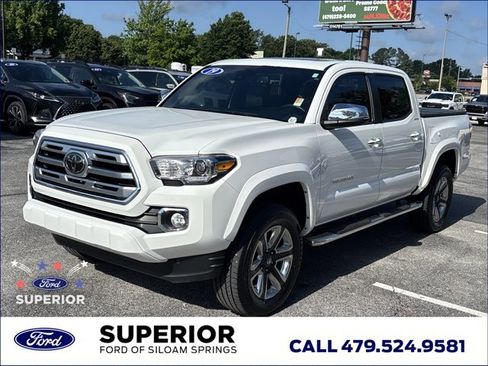 Used 2019 Toyota Tacoma Limited AWD/4WD image 10