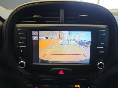 Certified 2024 Kia Soul LX FWD image 26