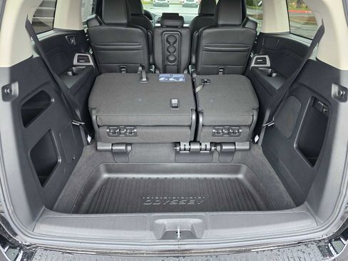 New 2026 Honda Odyssey EX-L image 15