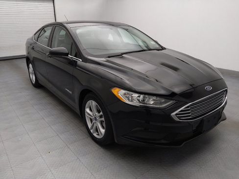 Used 2018 Ford Fusion S image 13