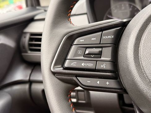 Certified 2025 Subaru Crosstrek 2.5i Limited w/ Crosstrek Mirror Package image 10