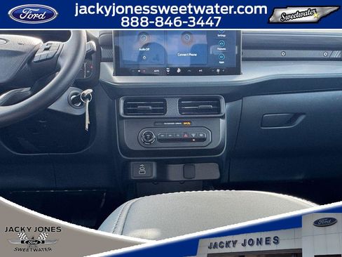 New 2026 Ford Maverick XL FWD image 12