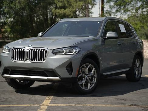 Used 2023 BMW X3 xDrive30i w/ Premium Package AWD/4WD image 1