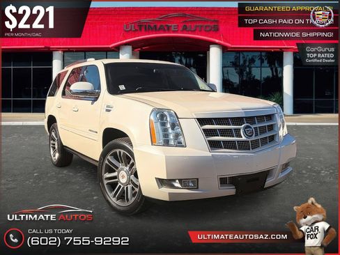 Used 2013 Cadillac Escalade Premium RWD image 1
