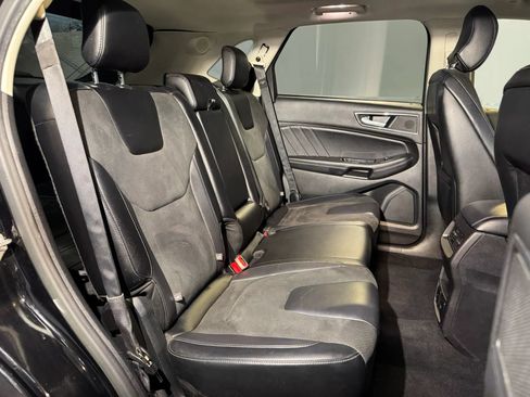 Used 2016 Ford Edge Sport w/ Equipment Group 401A AWD/4WD image 27