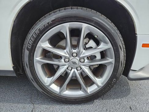 Used 2022 Dodge Challenger GT AWD/4WD image 27