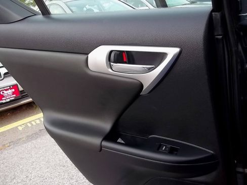 Used 2012 Lexus CT 200h Premium FWD image 12