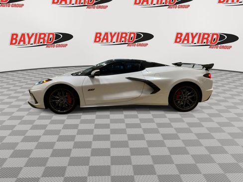 Used 2023 Chevrolet Corvette Stingray Premium Conv w/ Z51 Performance Package RWD image 5